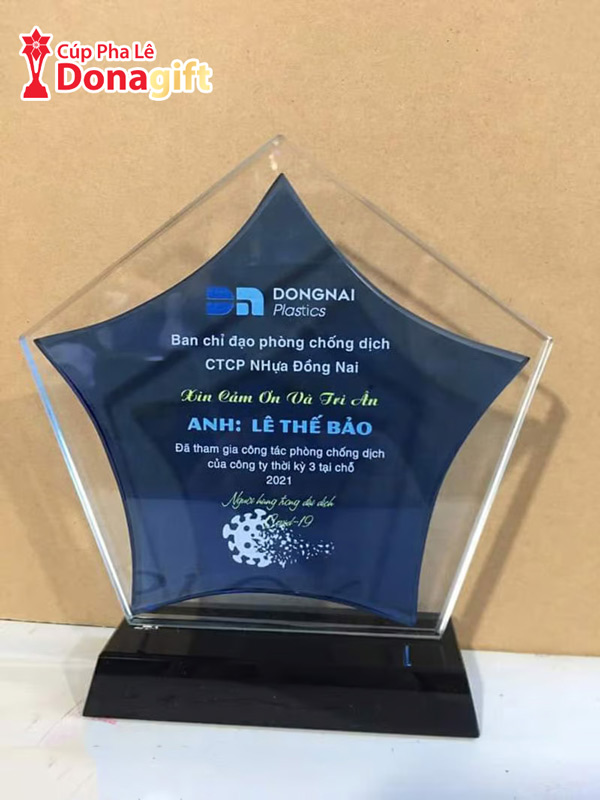 ky-niem-chuong-luc-giac-01