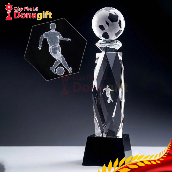 Cúp pha lê bóng đá Star Crystal thân trụ đa giác