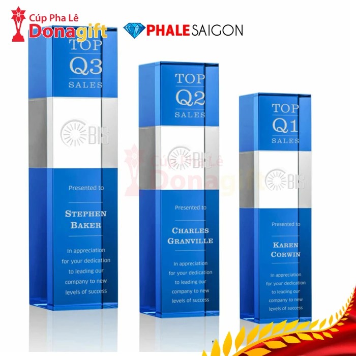 Cúp pha lê khối xanh Sapphire cao cấp