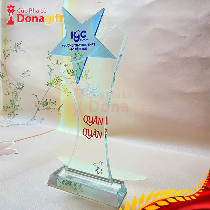 Cúp Pha Lê Ngôi Sao Xanh Hy Vọng