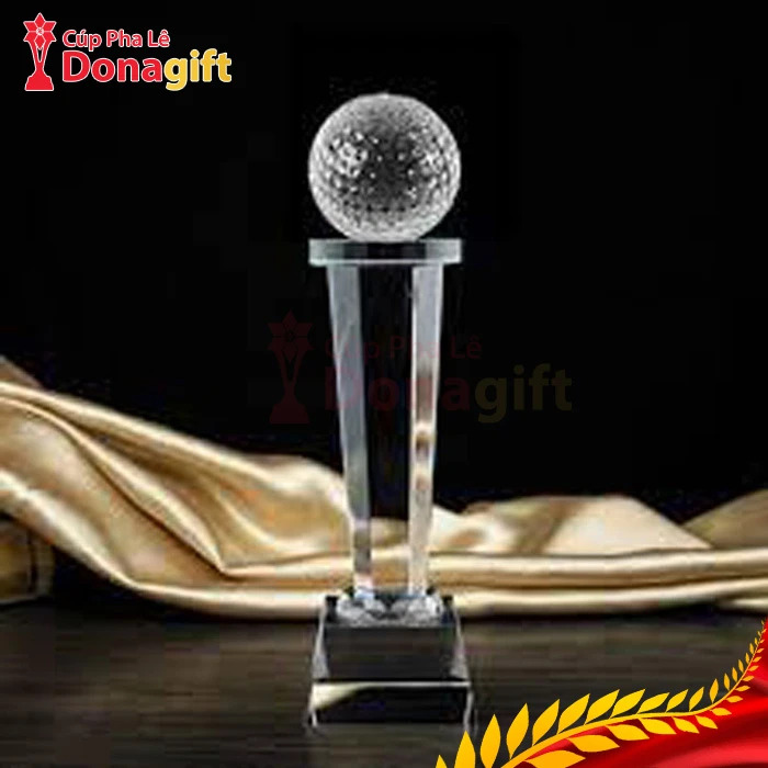 Cúp pha lê sang trọng cao 27cm